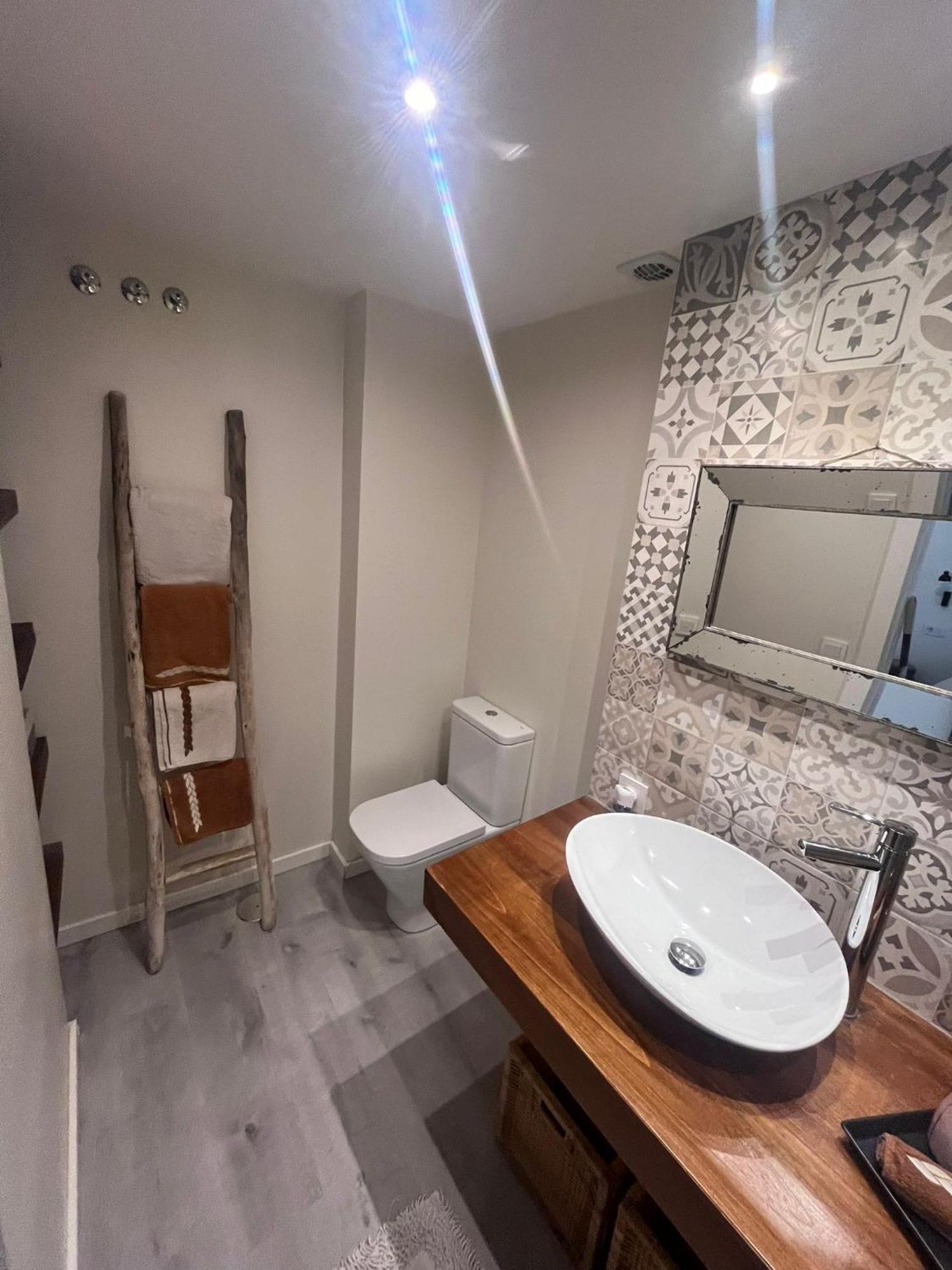 Ferienwohnung Beautiful Loft In Old Town Alicante Exterior foto
