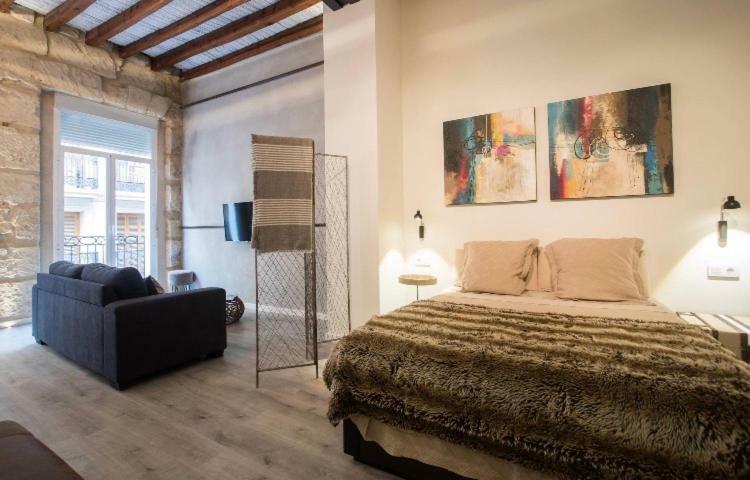 Ferienwohnung Beautiful Loft In Old Town Alicante Exterior foto