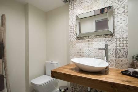 Ferienwohnung Beautiful Loft In Old Town Alicante Exterior foto